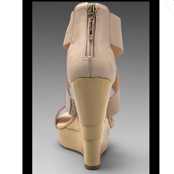 NEW Diane Von Furstenberg Wedge Heels. Size 10 - Picture 3 of 7